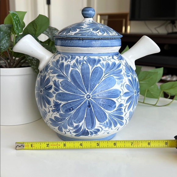 Vintage Painted Floral Ceramic Jar Vessel Blue & White Decor - Picture 17 of 17